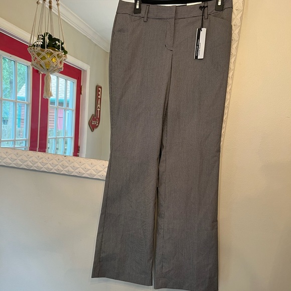 NWT Express Editor Pants, Size 4R - Picture 2 of 5